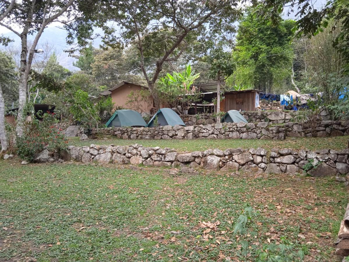 Lia B&B Lucmabamba Sahuayaco Bagian luar foto