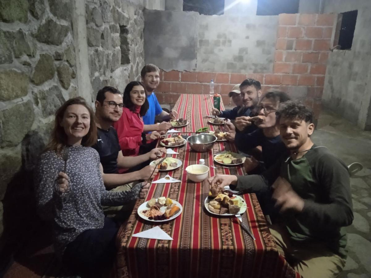 Lia B&B Lucmabamba Sahuayaco Bagian luar foto