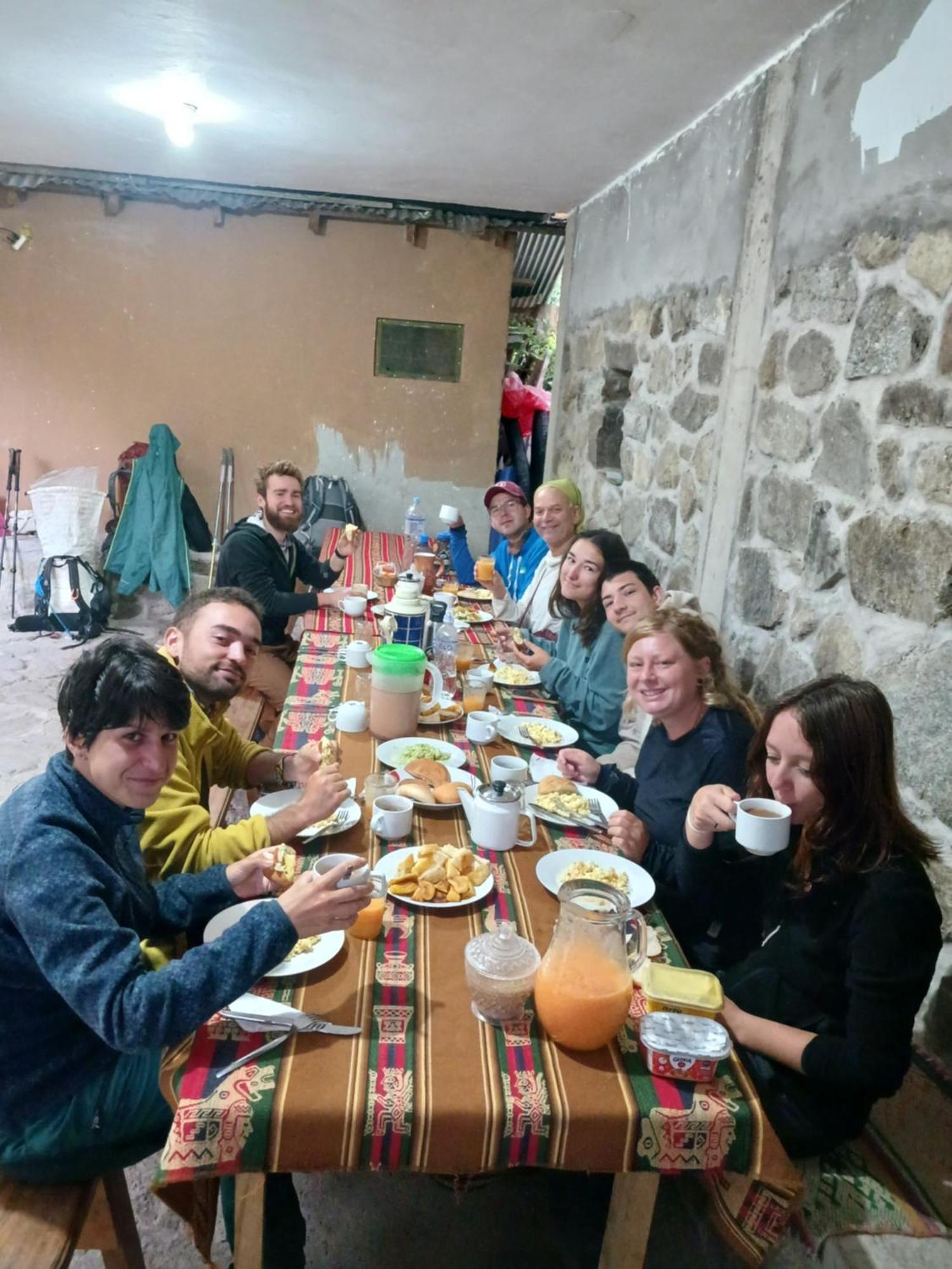 Lia B&B Lucmabamba Sahuayaco Bagian luar foto