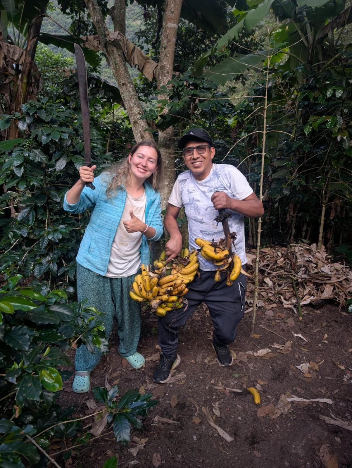 Lia B&B Lucmabamba Sahuayaco Bagian luar foto